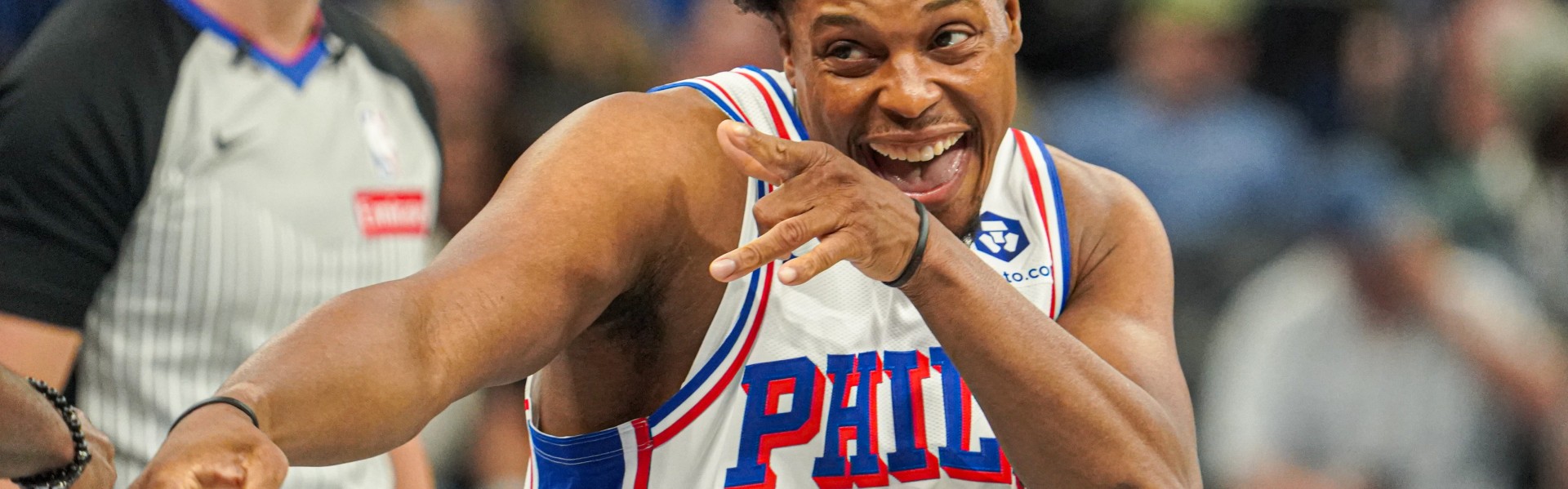 开云下载-荣誉性登场！洛瑞多伦多故地重游 打了2分钟3投0中&amp;全部数据为零