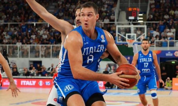 开云下载-加里纳利因伤缺席欧锦赛 绿军新赛季备战同样蒙尘